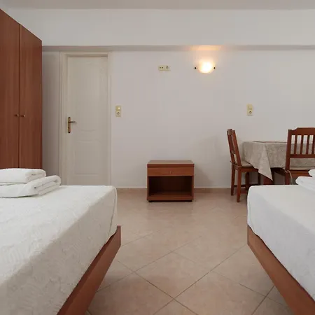 Evexia Naxos Apartment *