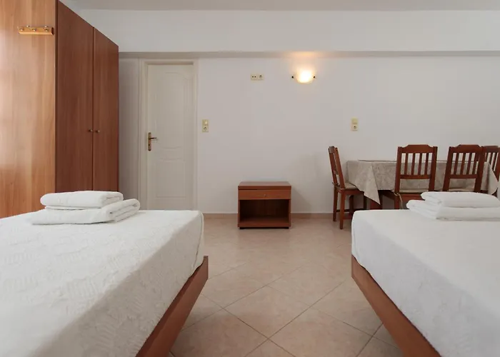 Evexia Naxos Apartman *